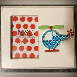 New In Package White 4X6 Picture Frame With A Helicopter Design